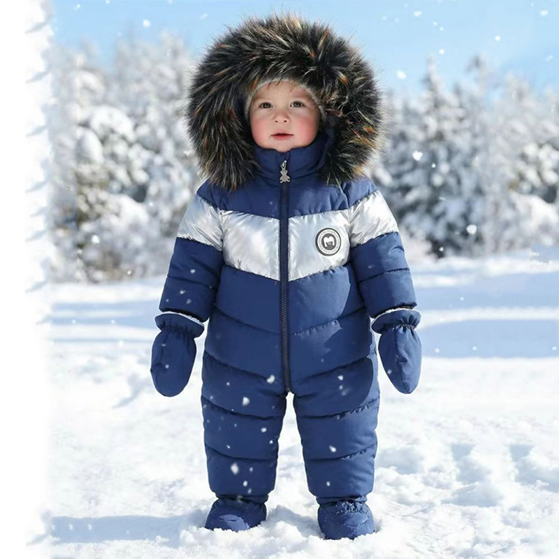 Baby Clothing Essentials - Combinaison d'hiver pour nouveau-né avec gants,