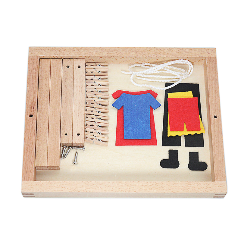 Mini vêtements en bois Montess - Baby Clothing Kit avis et prix